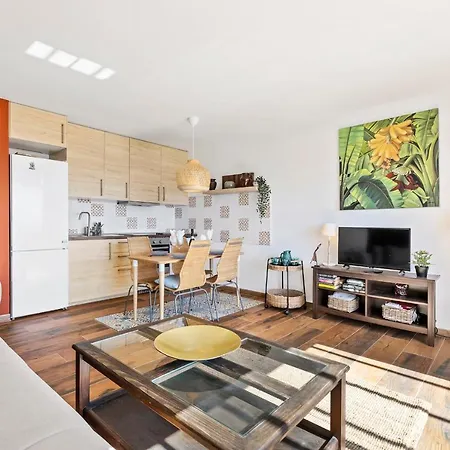 Apartmán The Colors House, 636 Sea View & 513 Garden View Costa Teguise