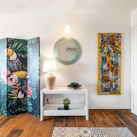 The Colors House, 636 Sea View & 513 Garden View Appartement *