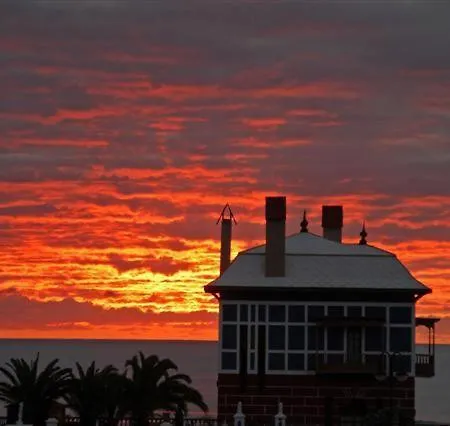The Colors House, 636 Sea View & 513 Garden View קוסטה טגוויסה