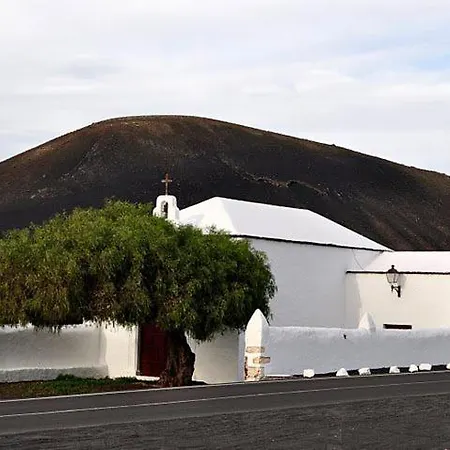 The Colors House, 636 Sea View & 513 Garden View Costa Teguise