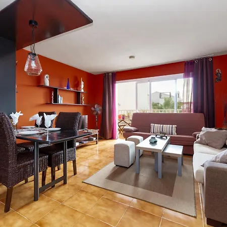 The Colors House, 636 Sea View & 513 Garden View Apartmán Costa Teguise