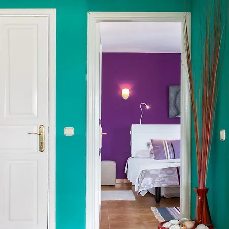 The Colors House, 636 Sea View & 513 Garden View קוסטה טגוויסה