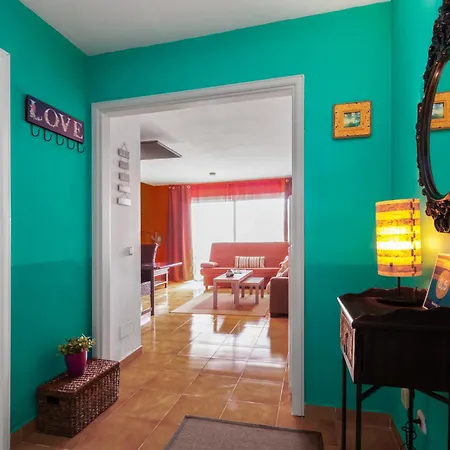 The Colors House, 636 Sea View & 513 Garden View * Costa Teguise