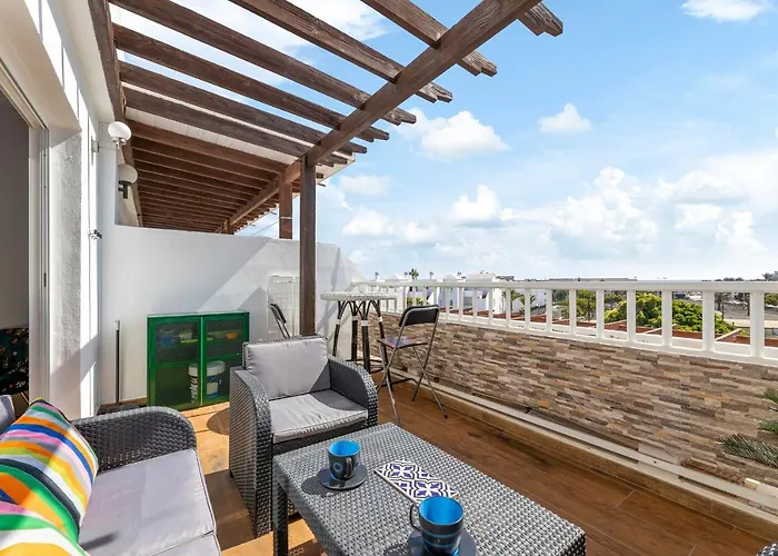 Apartman The Colors House, 636 Sea View & 513 Garden View