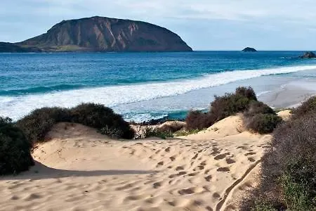 The Colors House, 636 Sea View & 513 Garden View