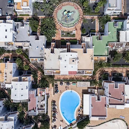The Colors House, 636 Sea View & 513 Garden View Коста-Тегисе