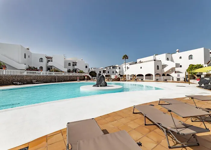 The Colors House, 636 Sea View & 513 Garden View * Costa Teguise